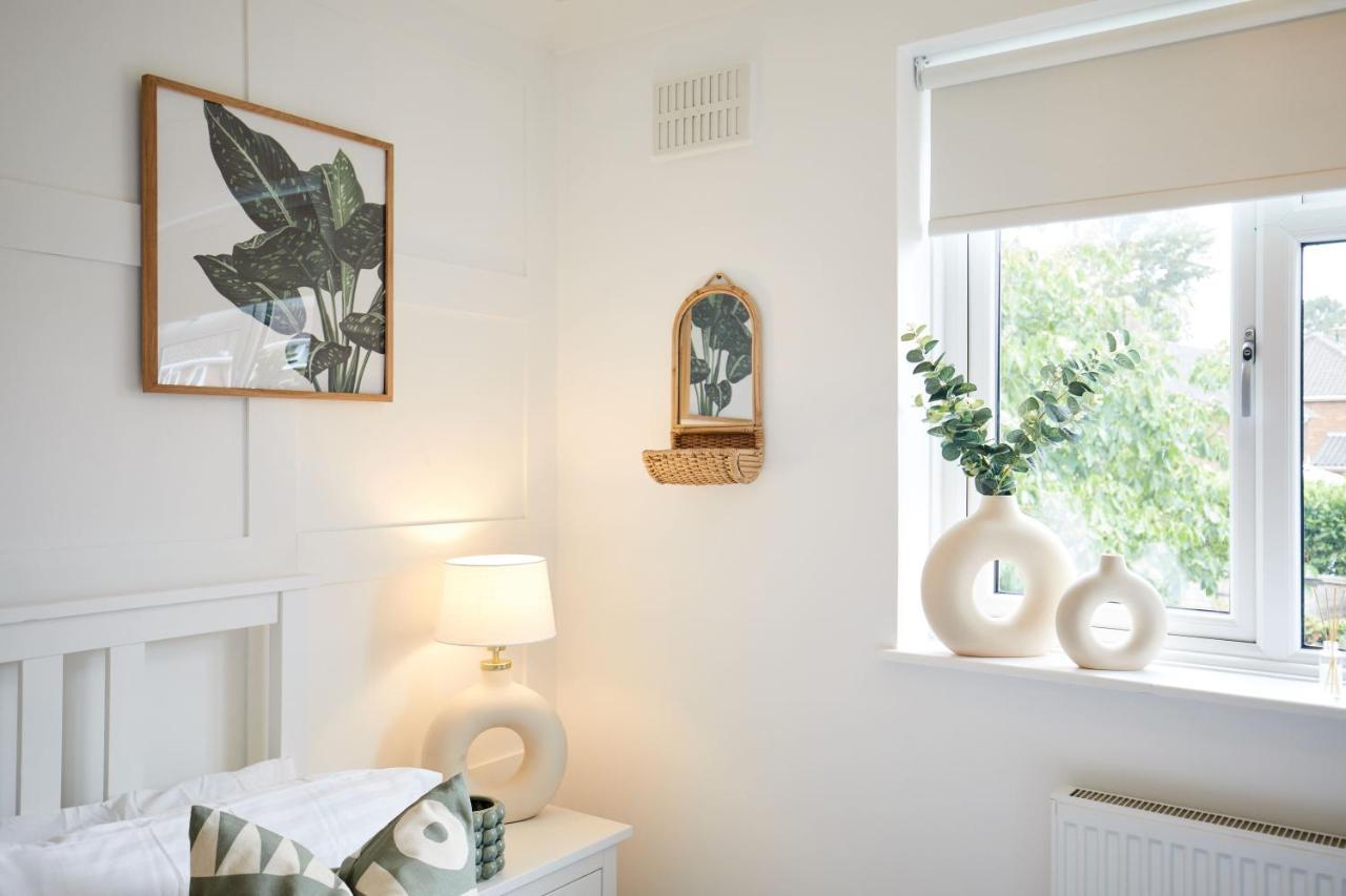 Stylish 2 Bed Apartment With Beautiful Garden Norwich Esterno foto